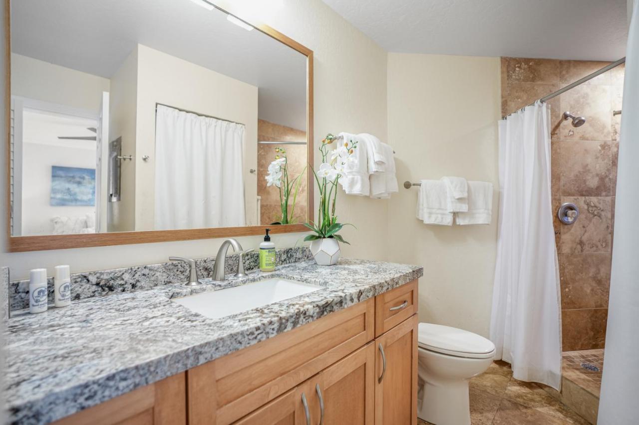 Pali Ke Kua 111 Apartment Princeville Bagian luar foto